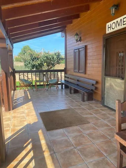 Vila Casa De Madera Con Piscina En Cambrils Tarragona 0*,  Španělsko